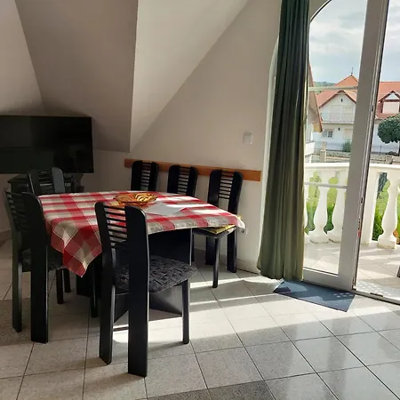 Feher Haz Διαμέρισμα *