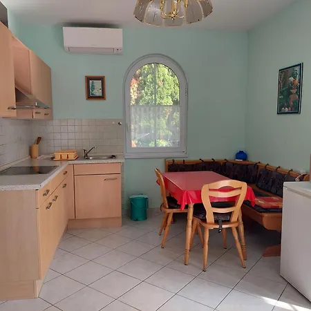 Apartament Feher Haz Gyenesdiás